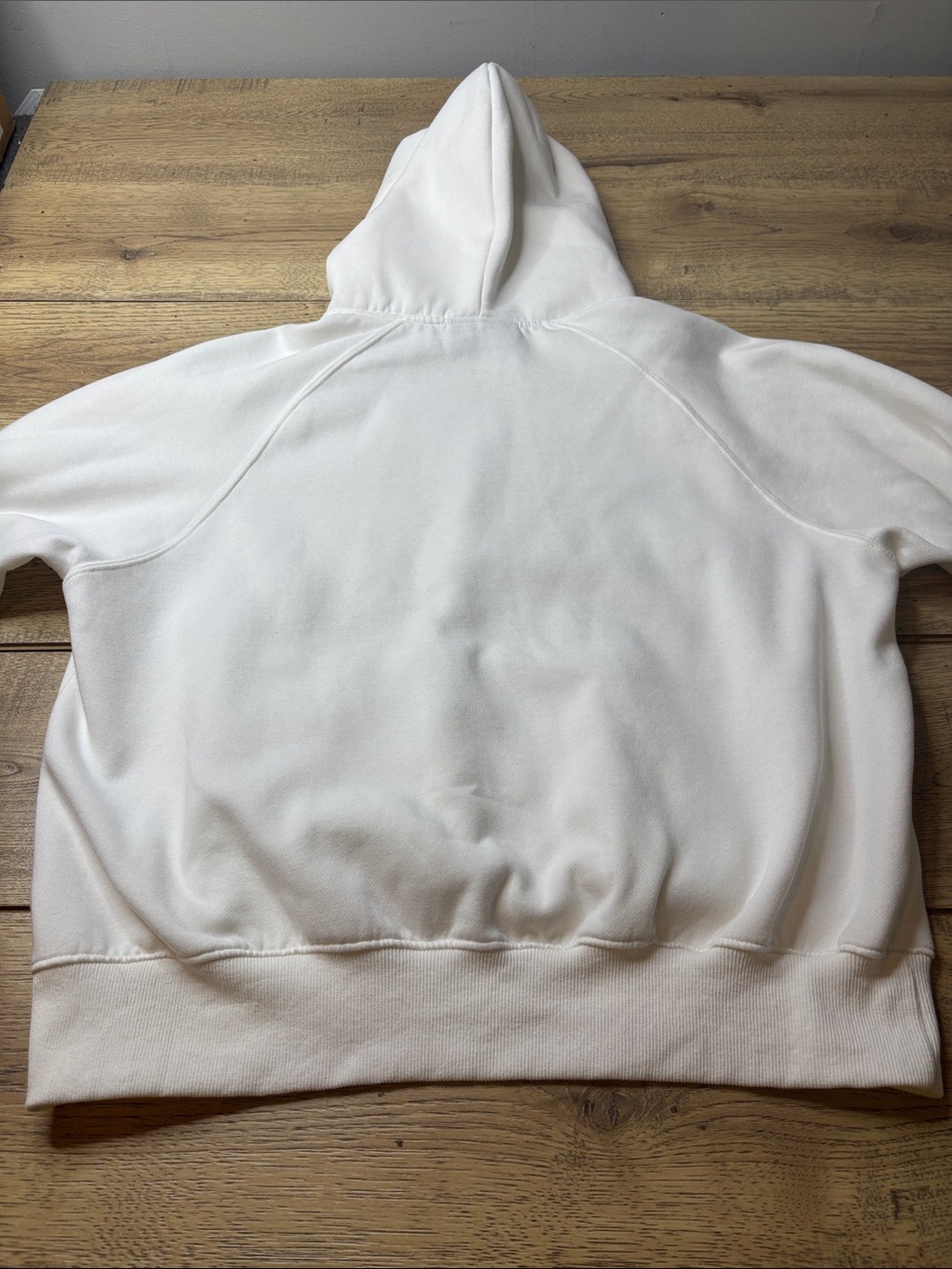 Men’s Essentials  Fear of God Oversized White Hoodie with Black Logo Size Small - Picture 7 of 9